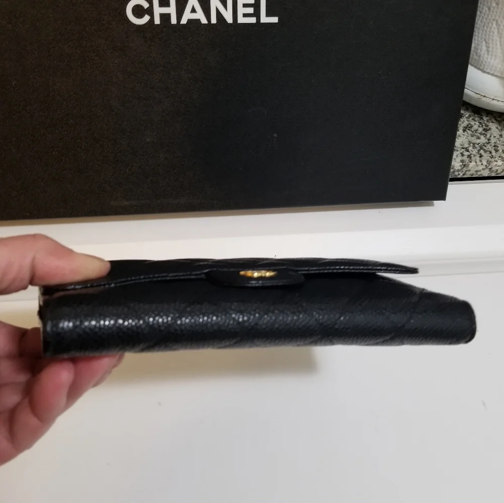 🆕️Chanel XL Caviar Flap Trifold Wallet